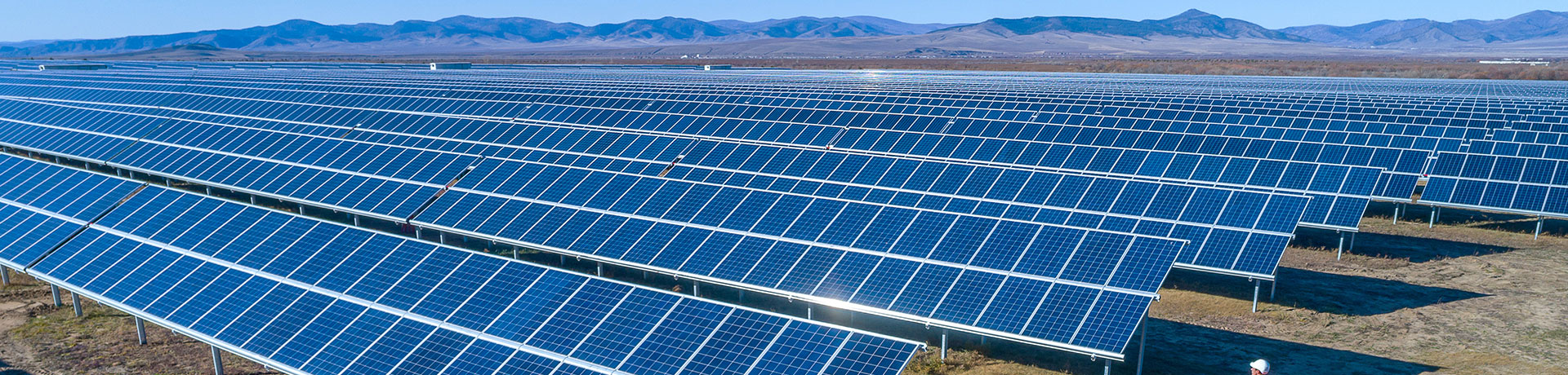 Seguidor lineal solar fotovoltaico